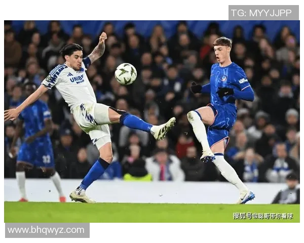 欧冠激战:那不勒斯凭乌龙球险胜波尔图全场回顾精彩瞬间