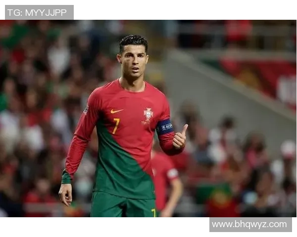 世界杯精彩对决曼联与多特蒙德1比1平局乌龙球引发全场热烈反响